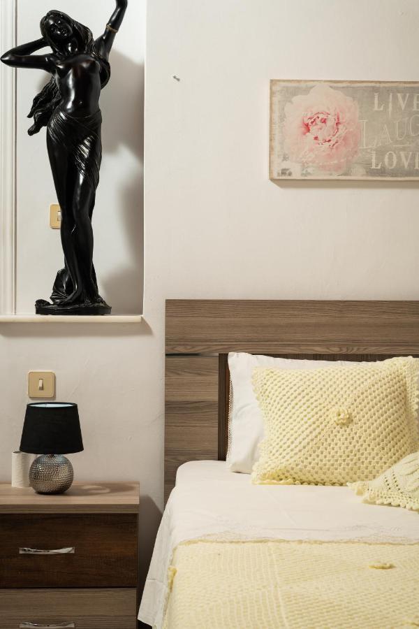 Karis Luxury Home Chania  Bagian luar foto