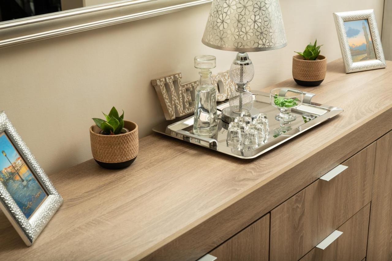 Karis Luxury Home Chania  Bagian luar foto